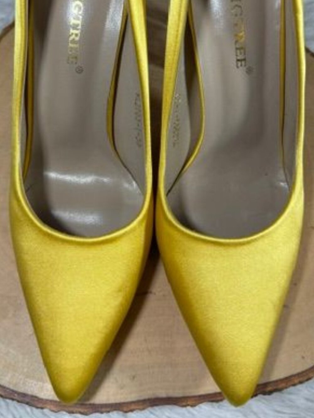 BIGTREE Yellow Satin Clear Lucite Block Heel Pointed Toe Pump - Picture 7 of 11
